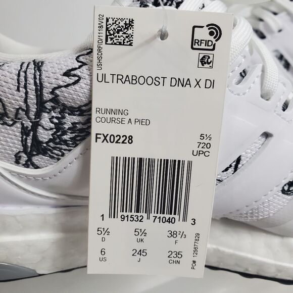 Adidas Ultraboost DNA X DISNEY Junior SIZE 6 - Picture 13 of 13